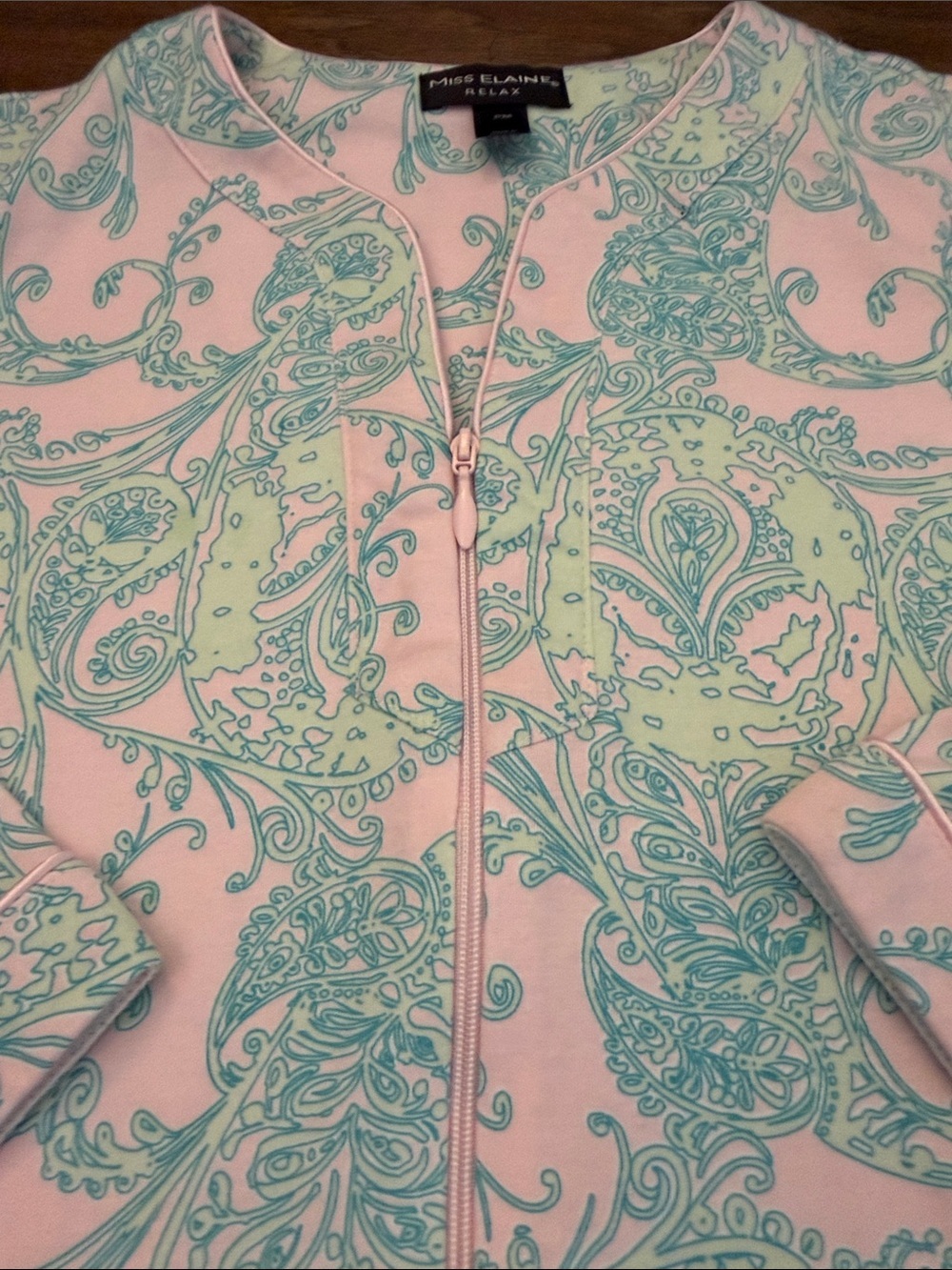 NWOT Miss Elaine Pastel Paisley Inteovk Zip Front Long MP Robe in Pink and Mint - Picture 4 of 9
